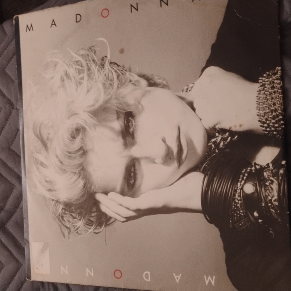 Original Press Madonna Debut Revord